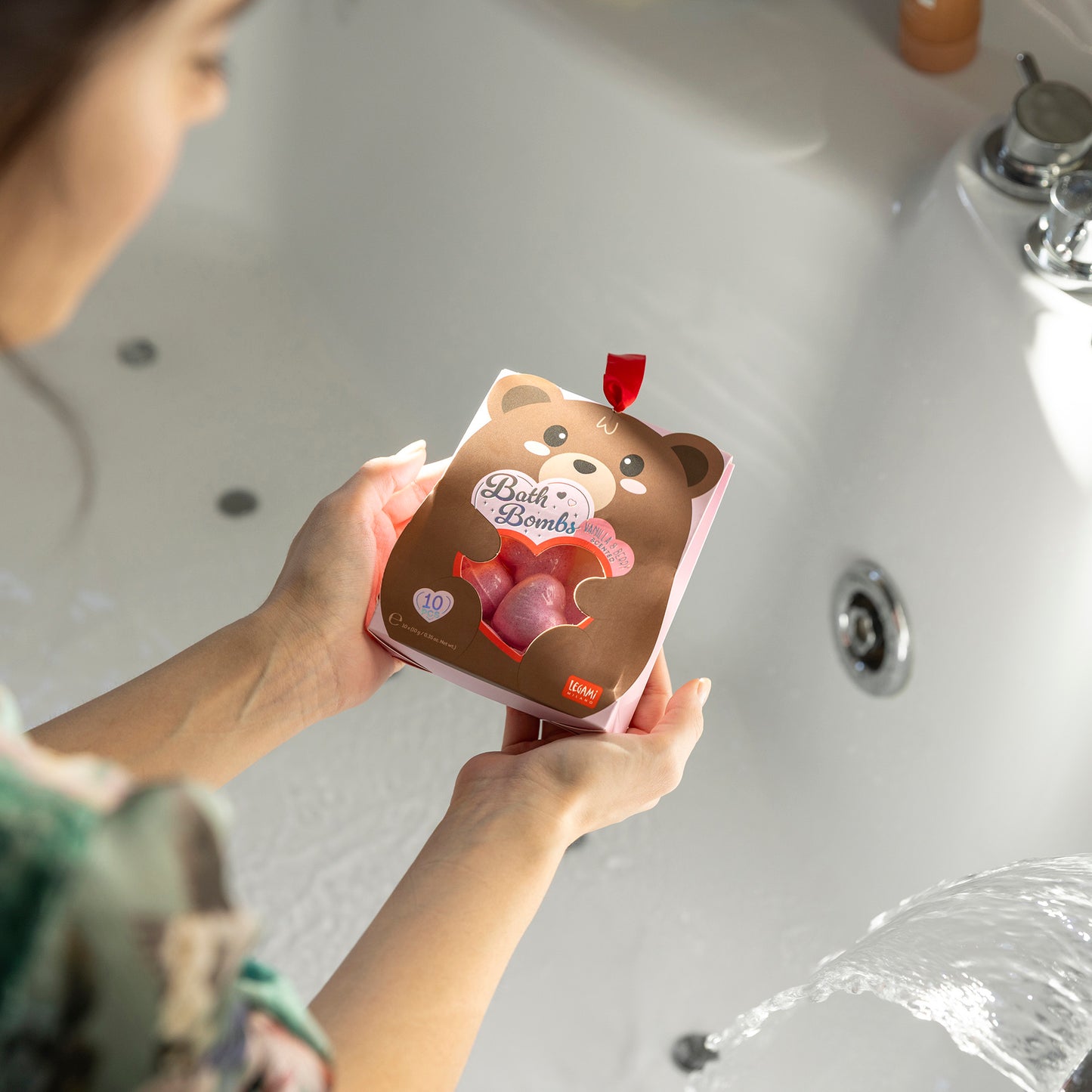 Legami – Set aus 10 Badebomben – Bath Bombs, herzförmig, duftend